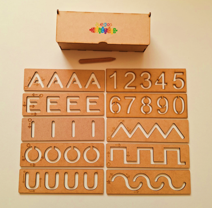 4QQ KIT DE REGLETAS VOCALES MAYÚSCULAS, NÚMEROS Y TRAZOS - Imagen 1