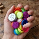 CHAPITAS DE PLASTICO X 50 UNIDADES - Imagen 2