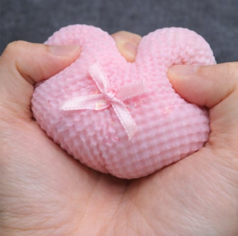 CORA SQUISHYS CORAZÓN ANTIESTRÉS - Imagen 1