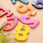 LETRAS Y NÚMEROS IMANTADOS DE MADERA - Imagen 6