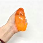 SQUISHY EN FORMA DE GOTA CON BASE - Imagen 3